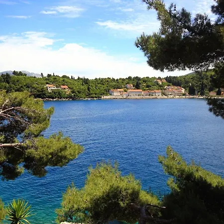 By The Sea Racisce, Korcula - 165 *